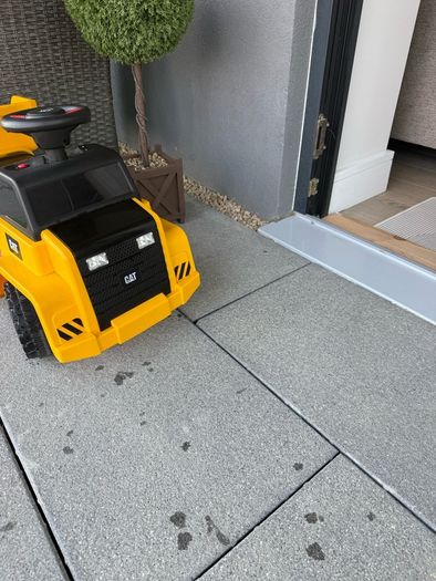 Cat electric ride on dumper truck