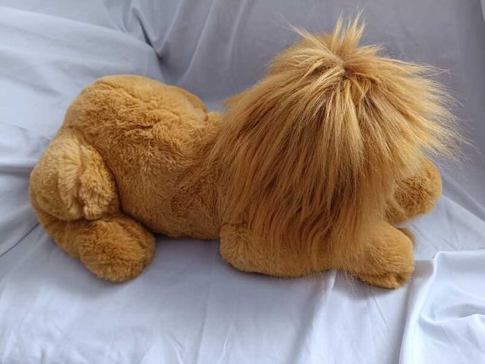 Jellycat Louie Lion Large Brand New With Tags Retired Rare