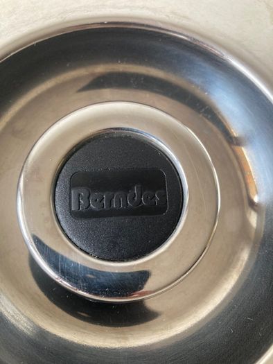 Stainless steel cooking pot - small