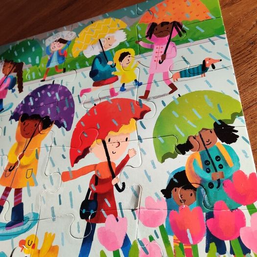Usborne Book and Jigsaw Colours 25 Pieces Excellent Condition