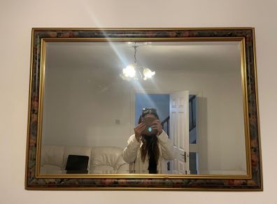 Decorative mirror