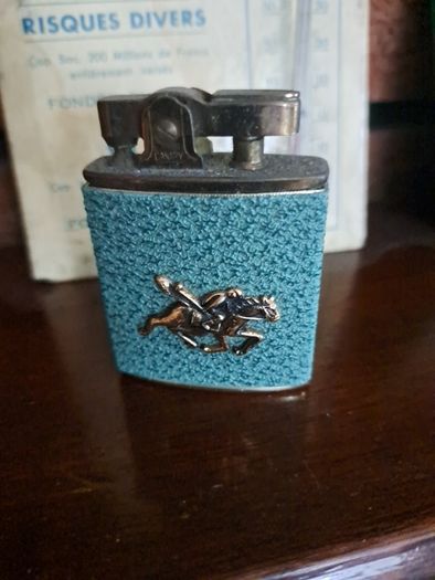 Vintage Lighter