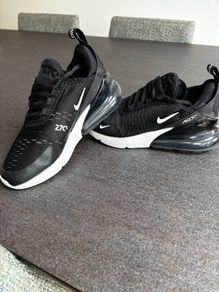 Nike 270's size 3