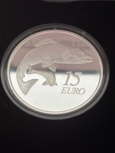 2011 salmon coin