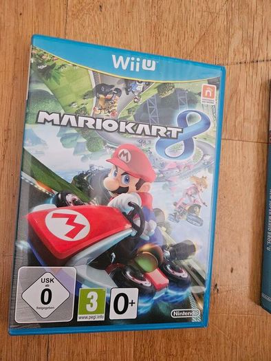 Nintendo Wii U. 3xSuper Mario games.