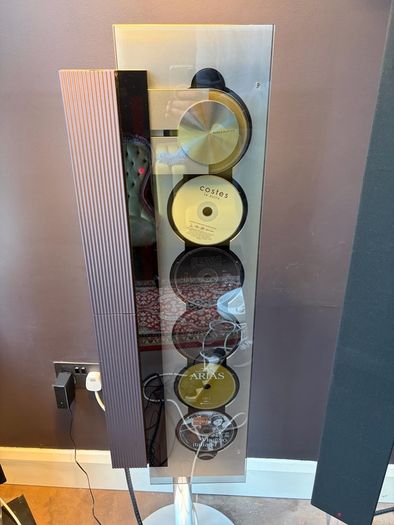 Bang & Olufsen BeoSound 9000 + BeoLab Speakers
