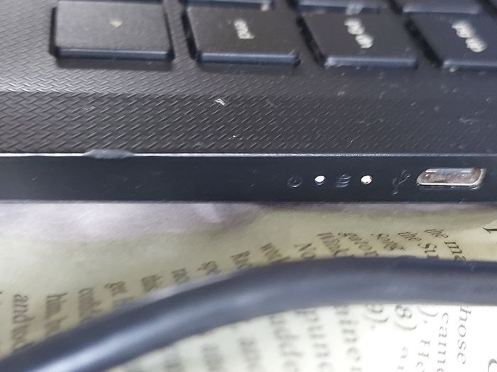 HP Laptop Model 14-dp061sa, Intel Core i3-6006U CPU. 2.0 GHz, 4 GB Ram, 500GGB HDD, windows 10, Microsoft Edge, Chrome, and VLC