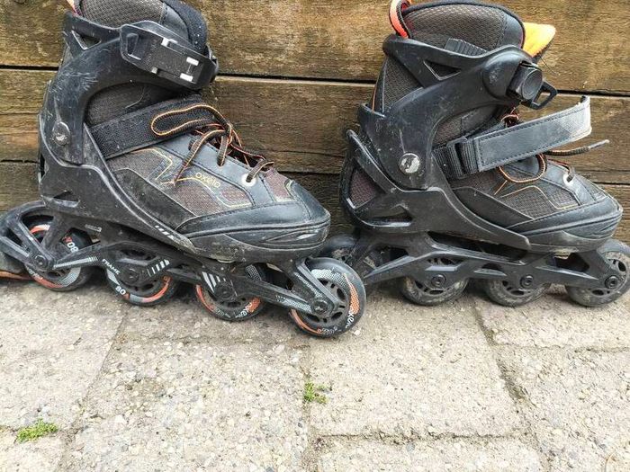 Black/Orange Rollerskates
