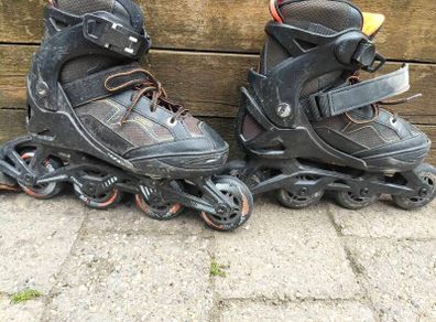Black/Orange Rollerskates