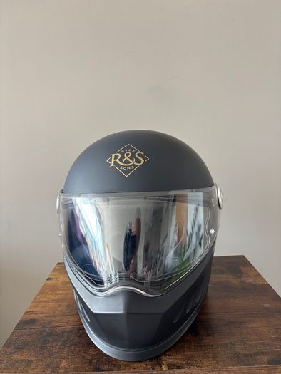 Motorcycle helmet Ride And Sons