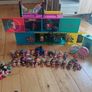 Lol Dolls, Lol Dollhouse And Cafe Bundle Image 4