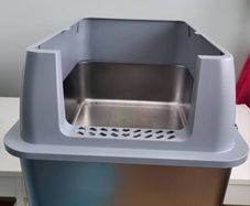 Cat litter tray