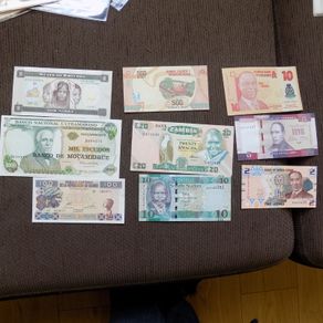 Lot of 9 African Uncirculated Banknotes.No 2.