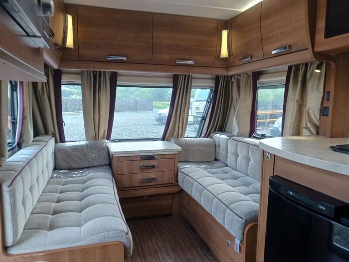 2013 elddis affinity 4/5 berth
