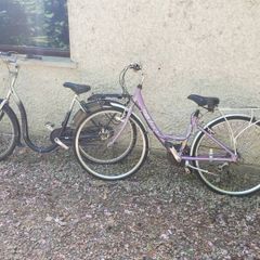 2 x ladies bikes