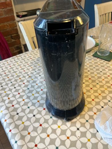 DeLonghi Dedica EC680M Espresso Machine faulty/spares or repairs