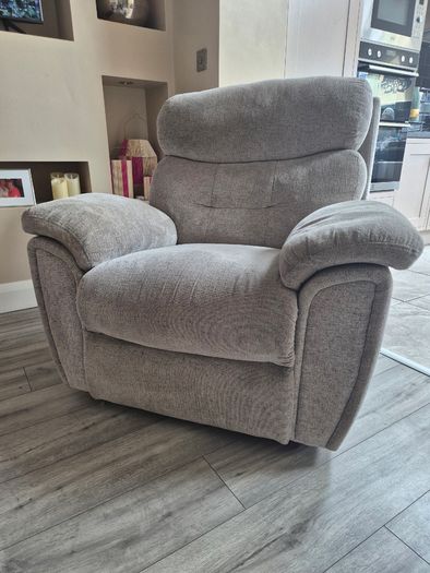 Grey Recliner - Electric - Needs To Be Gone By Tuesday