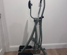 Elliptical Cross Trainer w/ LCD Monitor, Air Walker, Exercise Machine