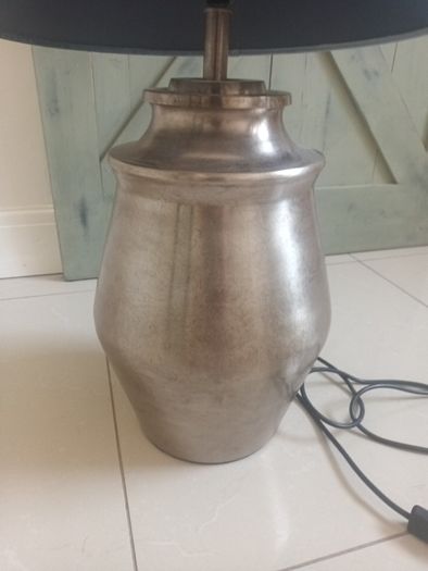 Table lamp (Oversized)