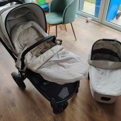 Mamas & Papas Ocarro Pram - Pushchair + Carrycot + Footmuff