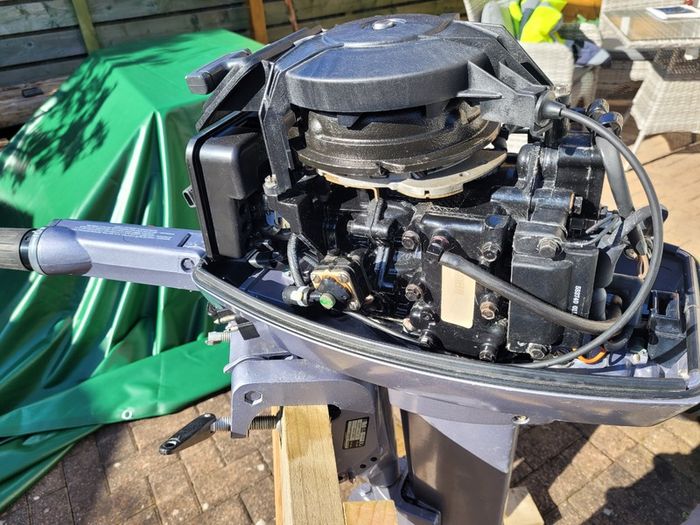 Johnson 8hp outboard - long shaft