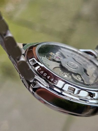 Watch Seiko 5 Automatic.