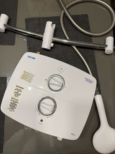 Triton T90SR 9kW Silent Running Electric Shower