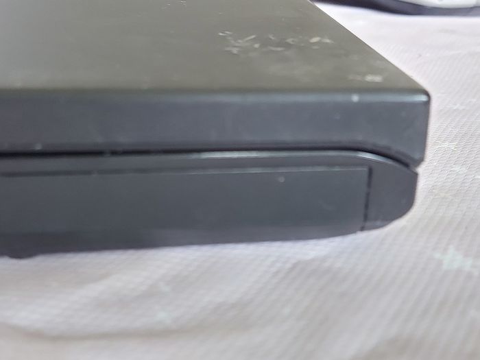Lenovo Thinkpad T410, Intel Core i5 CPU M 520, 2.4GHz, Windows 10, 4GB Ram, 160GB HDD, Microsoft Edge, Chrome and VLC