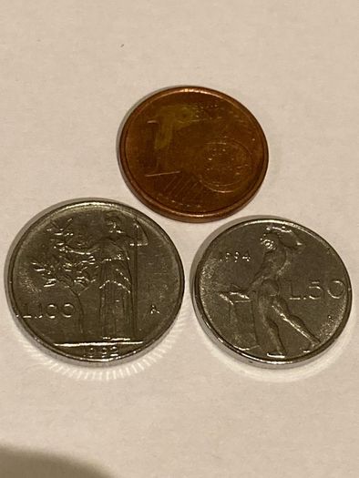 Italy 100 and 50 Lire small size