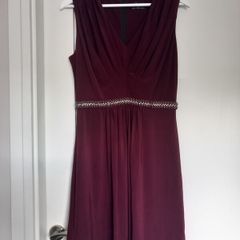 Burgundy dress size 12