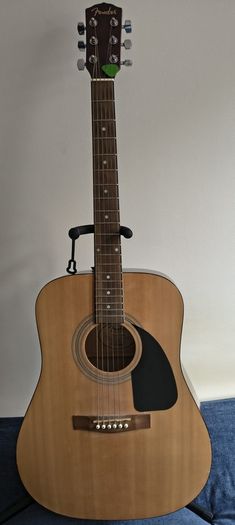 Stunning Fender Acoustic Dreadnought