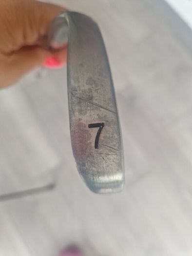 Junior golf clubs