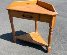 pine corner unit