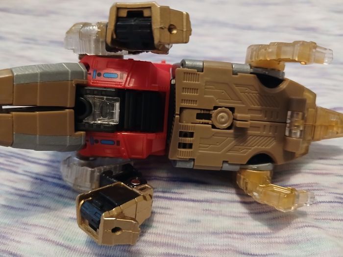 Transformer dinobot