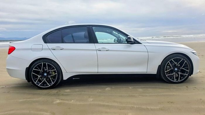 Automatic 2015 Bmw 320d