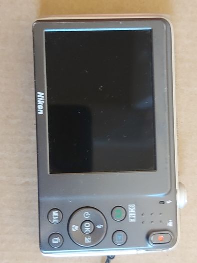 Nikon Coolpix S3600, 8 x wide Zoom, 20.1 Megapixels,  working great, battery is charged but does not come with charger, no memory card, very good condition