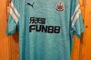 Newcastle United Puma Football Shirt UK XL 2018-19