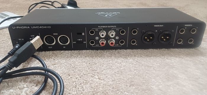 Behringer UMC404HD