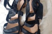 Clarkes ladies sandals