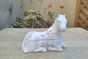 Aynsley "Little Sweetheart" trinket boxes figures
