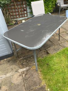 Garden Table and 6 chairs