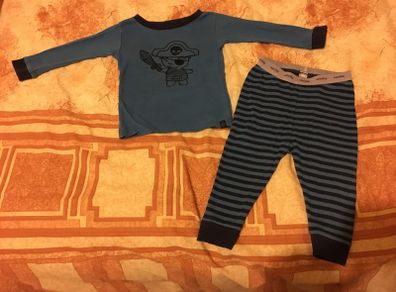 baby pyjamas