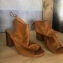 tan sandles Image 2
