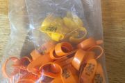 Slick thumbpicks 30 pieces (7 light/15 medium/8 speed)