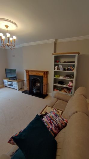 Painter | Interior | Great Prices, Quality Finish & Repairs