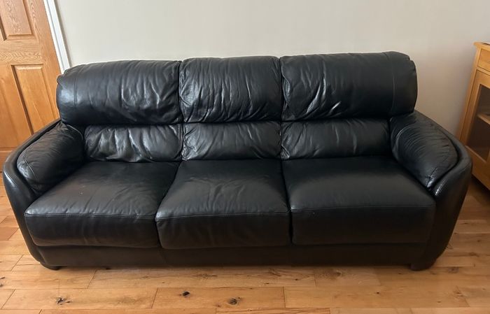 Black leather couch suite of 4 pieces
