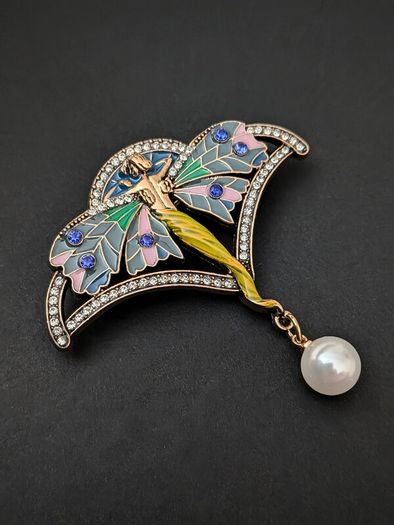 Art Nouveau Vintage Style Angel Lady Wings Fairy Pearl Brooch Pin