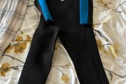 Boys wetsuit age 2/3