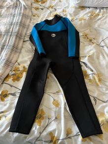 Boys wetsuit age 2/3