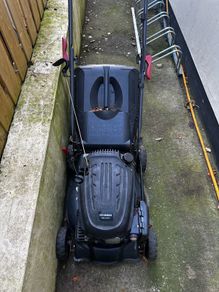 Hyundai 139cc lawnmower